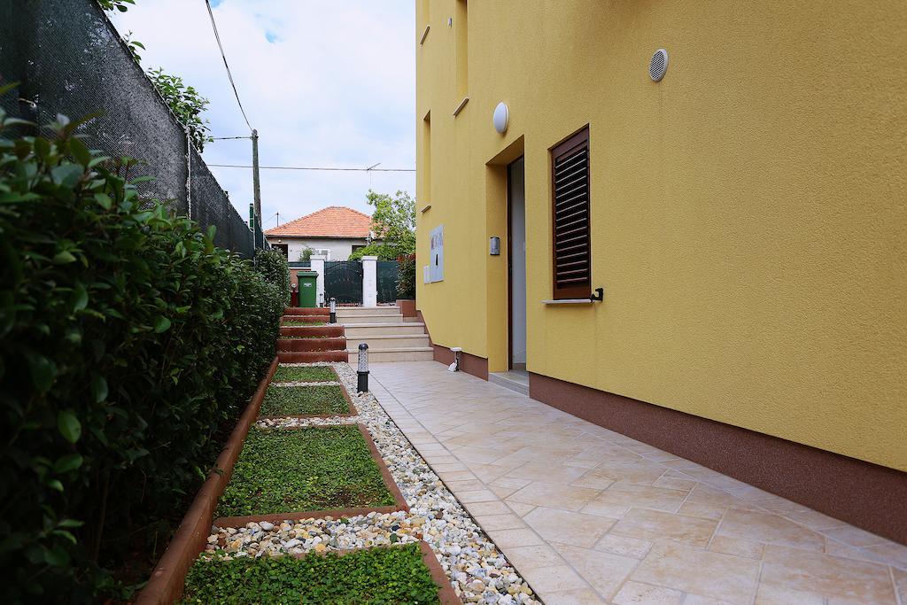 Apartments Ivana - Iva Ζαντάρ Εξωτερικό φωτογραφία